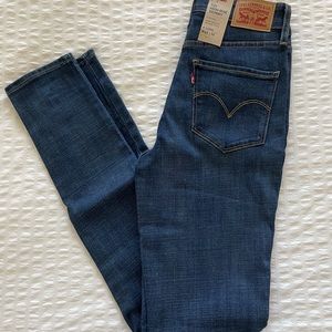 Levi’s 721 High Rise Skinny - NWT Size 6 Long